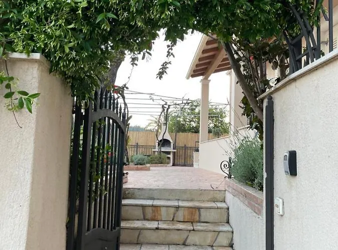 Katsantonis Luxury House *